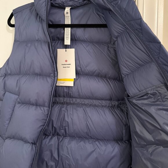 Lululemon Featherweight Down Vest (Size XXS but runs big) in Shade - Picture 11 of 16